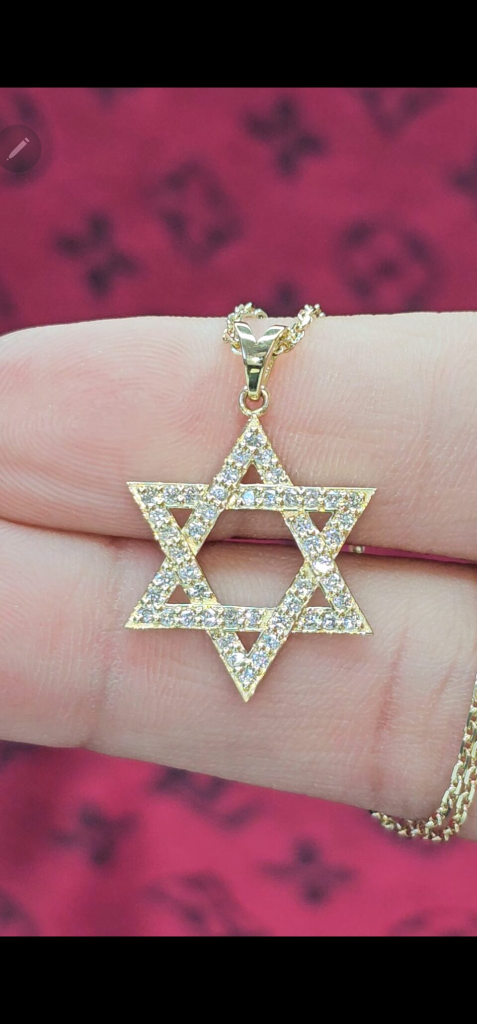 תליון מגן דוד 0.40 קראט 48 יהלומים משובצים
