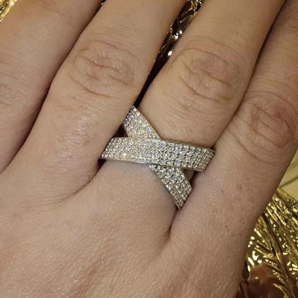 טבעת  יהלומי מעבדה מעוצבת 1 קראט יהלומים משובץ 120 יהלומים