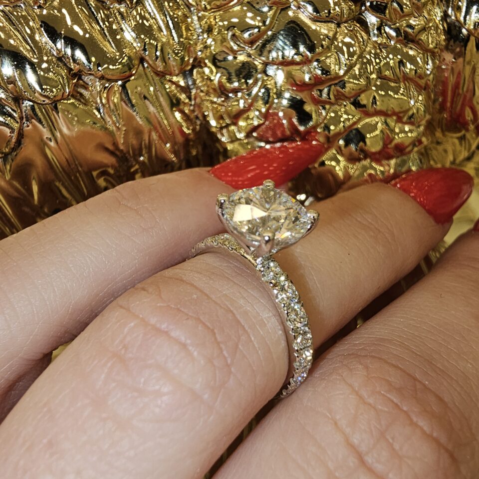 טבעת זהב 14K יוקרתית - טבעת יהלומי מעבדה - דגם ERO520 💍
