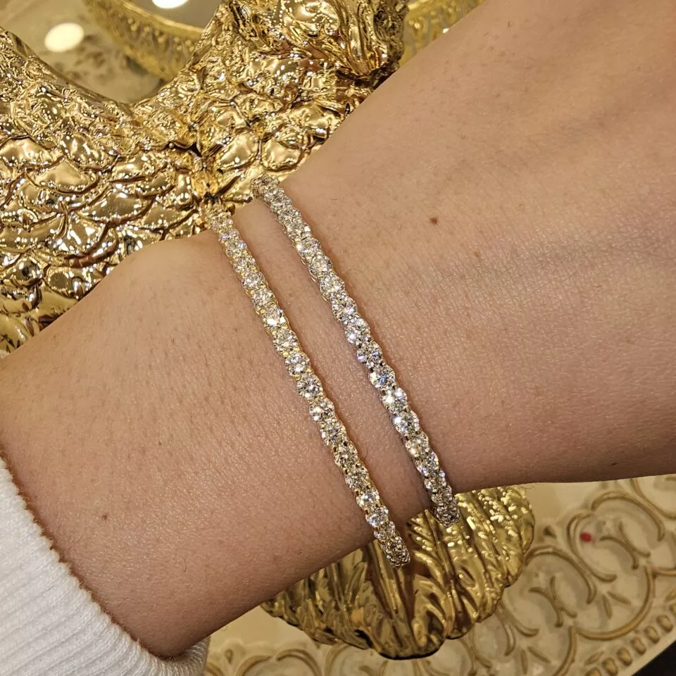 צמיד B85 – יוקרה נוצצת יהלומי מעבדה