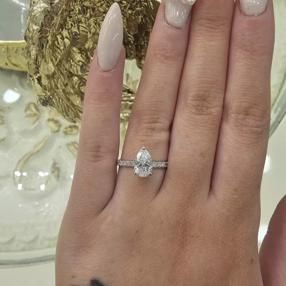 טבעת יהלומי מעבדה מודל ERO819